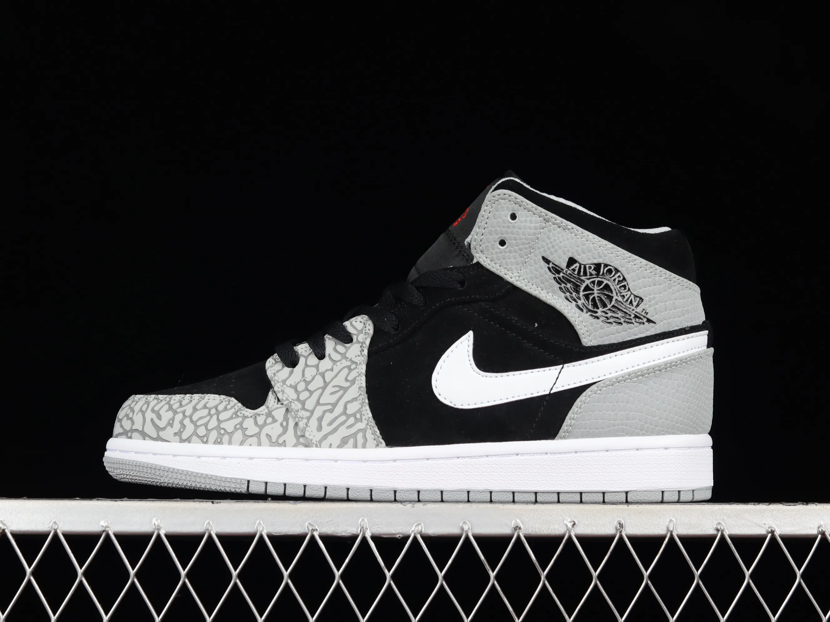 All categories Air Jordan Jordan series basketball shoes Air Jordan 1 Mid Air Jordan 1 Mid "Elephant Toe" AJ1 Joe 1 black and gray crackle pattern DM1200-016